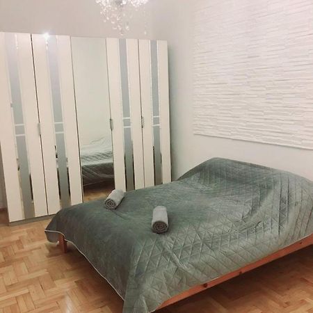 Happy Apartment In The Heart Of Budapest With 2 Rooms מראה חיצוני תמונה
