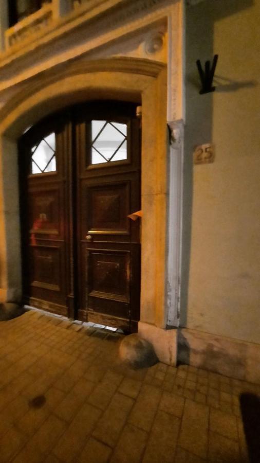 Happy Apartment In The Heart Of Budapest With 2 Rooms מראה חיצוני תמונה